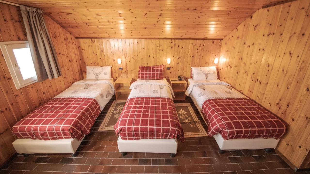 Albergo Quarto Pirovano Passo Stelvio Kültér fotó