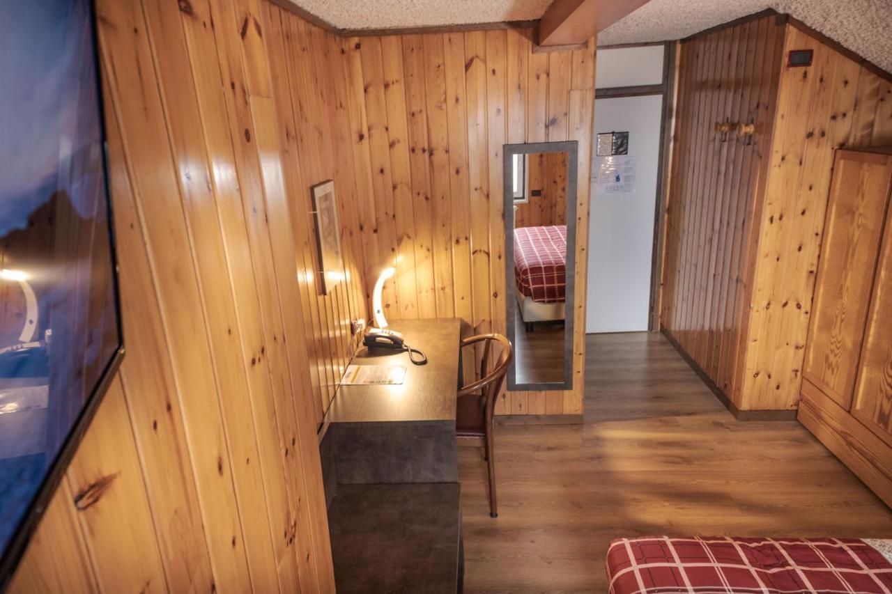 Albergo Quarto Pirovano Passo Stelvio Kültér fotó
