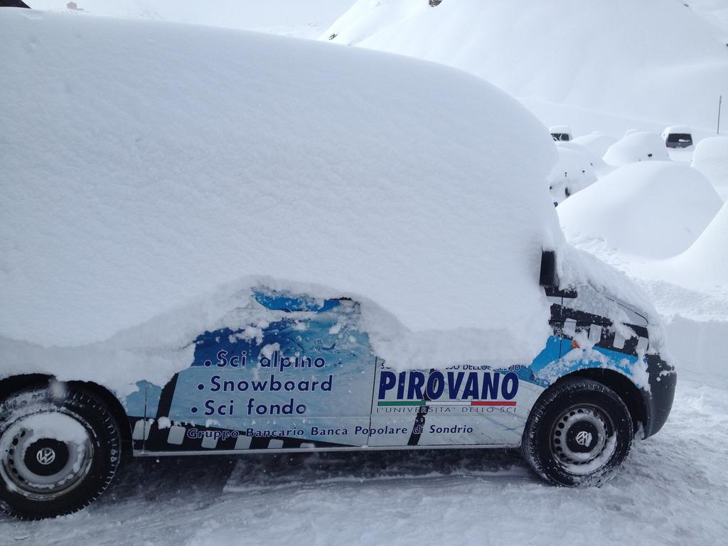 Albergo Quarto Pirovano Passo Stelvio Kültér fotó