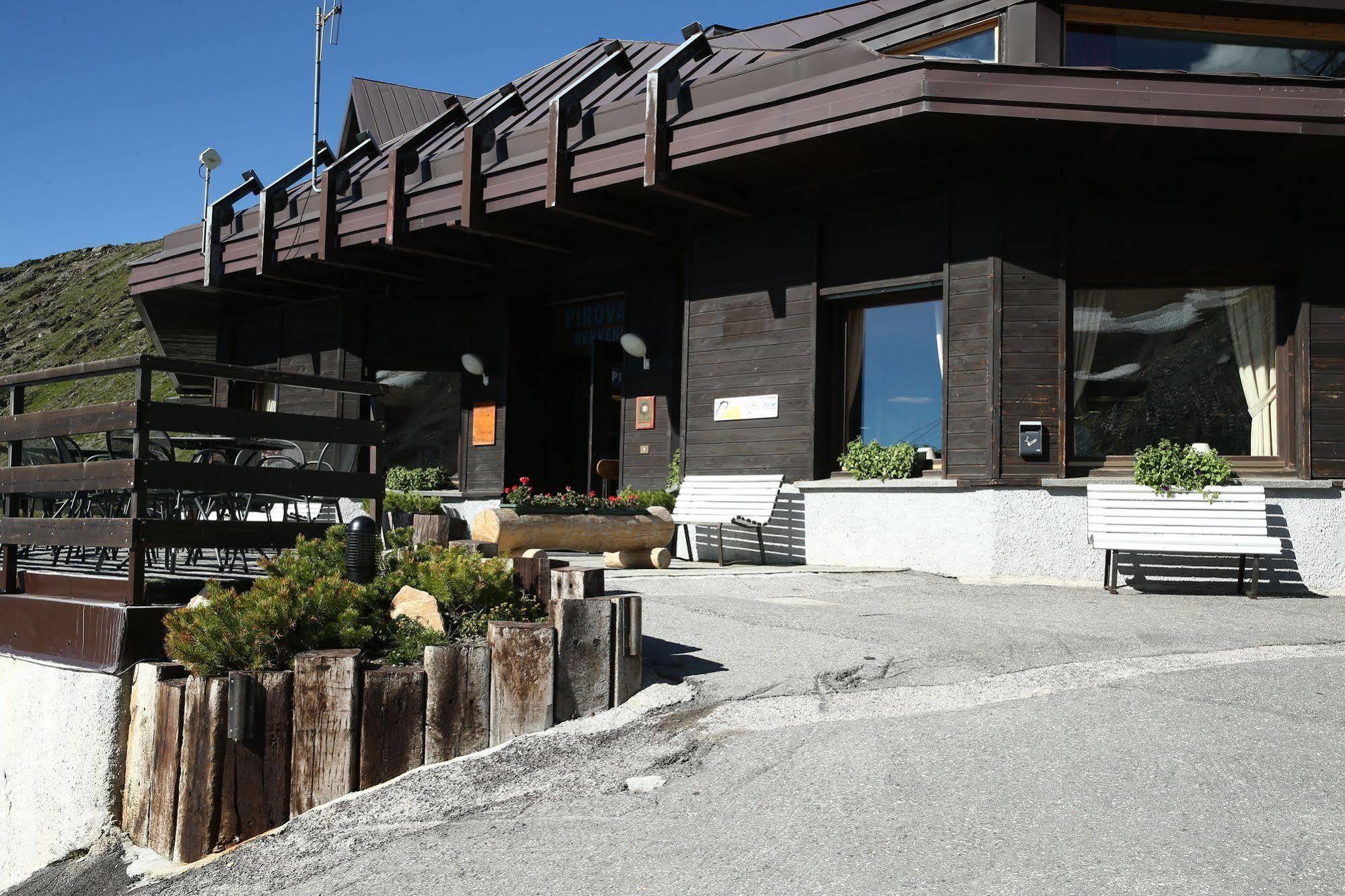 Albergo Quarto Pirovano Passo Stelvio Kültér fotó
