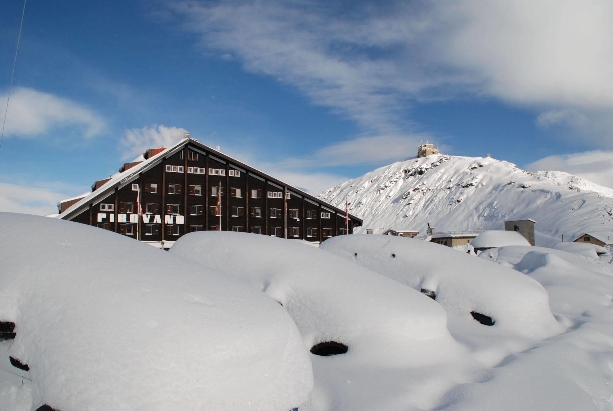 Albergo Quarto Pirovano Passo Stelvio Kültér fotó